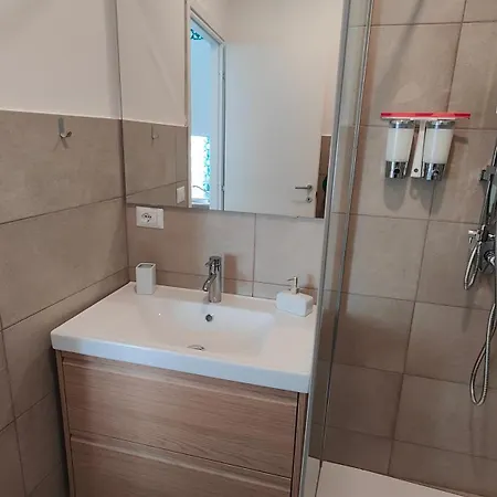 Colorland アパート